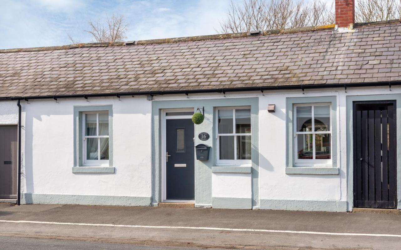 Stunning 1-bed Near Carlisle With Hot Tub Holiday home *